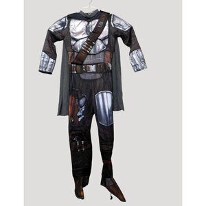 Star Wars Mandalorian Kids Costume Size Medium Detachable Cape & Belt Halloween
